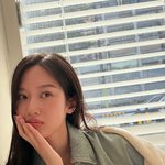 “<b>또렷</b>해진 눈매, 물오른 미모” 문가영, 햇살 아래 빛난 가을 ...