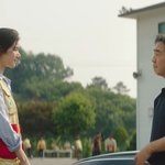  공장 직원 위해 희생한 <b>류승룡</b>에 마음 열었다 “명함 달라”(김부장...