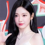 중·일 갈등 속 과거 사진 논란 재점화→<b>보이콧</b>까지 '심각한 상황'