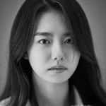 "논란 4년 만에…" 아이오아이 출신 김소혜, 여성 2인극 전격 <b>도전</b>