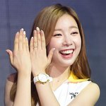 [드루와] 스포츠스타X아이돌 조합이라니…'이용대와 열애설' 윤채경...