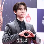 <b>청룡</b> 레드카펫 박진영