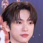 [드루와] [현장포토] "어둠을 밝힌다"...박진영, 안구정화 <b>꽃미남</b>