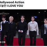 <b>청룡</b> 보는데 보넥도 나옴