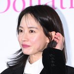 송지효, 협박에 강경 대응…"父 <b>채무</b>불이행 의혹으로 압박"