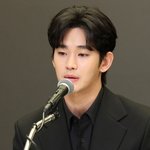 '논란 정면돌파' 김수현, 다시 법정으로..오늘(21일) 5억 소송...
