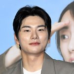 '놀뭐'는 저격, '나솔'은 감사…이이경, 한달 만에 쏟아낸 울분...