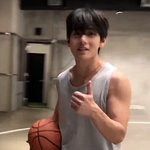 방탄소년단 뷔 농구 라이브, <b>체대</b>오빠 실사판 등장