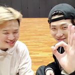 <b>지민</b> 알엠 왜 이렇게 닮았어?