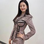 '25년 째 연애' <b>오나라</b>, 51세 안 믿기는 아찔한 몸매…라인이...