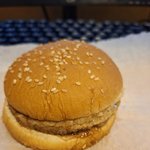 <b>먹이</b>먹어.