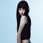 '비연예인' 김윤혜, 결혼 한 달 만에 기쁜 소식 알렸다…사랑 듬뿍...