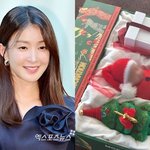  '<b>생후</b> 17일' 딸 사진 뭐길래…"신생아가 장식품?"vs"콘셉트일...