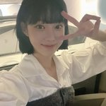 윈터 <b>흑단발때</b> 사진 공유하자