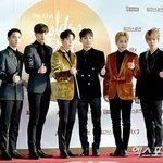 엑소, '<b>첸백시</b>' 없어도 컴백 준비 '착착' [엑's 이슈]