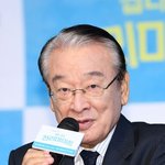 "국민배우, 기억하겠습니다"…故 이순재 향한 추모 <b>물결</b>