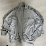 [댓글부탁해] 아디다스 <b>트랙</b>탑 사이즈 좀 골라줘..