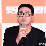 '유일한 <b>미혼</b>' 하정우 "결혼? 가족 생기니 부러워…연애할 <b>때</b>도...