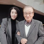 <b>김미경</b>, 故이순재와 팔짱 끼고 사진 한 장.."선생님 뵙고 돌아오는...