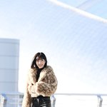 크러쉬 레드벨벳 조이 ‘기분좋은 출국길’ [<b>MK</b>포토]