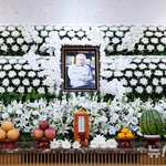 "진정한 어른·존경하는 스승님"…국민배우 이순재 추모 계속