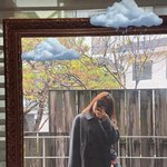 뼈말라 된 이수현, 신발이 <b>헐렁</b>할 정도…옷도 '빅사이즈' 착시 효과