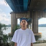 크러쉬 "조이 <b>덕분</b>에 웃고 건강해졌다…예쁘게 봐주시길"[전문]