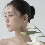 함은정, 초<b>호화</b> 6천만원 드레스 입고 '김병우 감독'과 오늘(30일)...