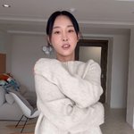 "<b>앞니</b>가 자동으로 보여"...이지혜, '인중 축소' 후 확 달라진...