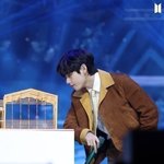 방탄 뷔 Life Goes <b>On</b> 활동 비하인드