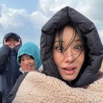 56세 엄정화 앞머리 젖은 채 열일…동안 <b>미모</b> 과시