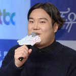 ‘강제추행 혐의’ 유재환, <b>법원</b>서 벌금 500만원 선고…성폭력 치료...