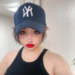 '치료 시급' <b>박봄</b> "기다리는가? 나도"..팬들 오열케 한 인사