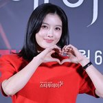 차기 K여신 김유정, 강렬한 ‘<b>팜므파탈</b>’ 파격변신