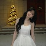 프나 <b>백지헌</b>, 순백 웨딩드레스 입고…눈 내린 밤에 내려온 '겨울...