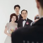 이동건, <b>이혼후</b> 첫 가족사진..붕어빵 세 식구, 우월한 유전자 자랑