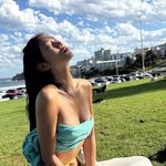 10㎏ 감량 <b>소유</b>, 비키니까지 벗었다‥수건 1장에 다 못 가린 글래머...