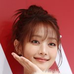 [포토] 아이들 <b>민니</b> '깜찍한 꽃받침'