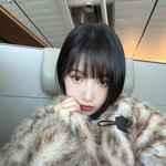 “추워요 따뜻하게 입어요”…크러쉬 조이, 겨울 공기 속→시선 <b>압도</b>...