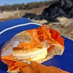 아침에 먹는 고급스러운 빵.