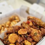 [치킨] 호식이 깐<b>쇼킹</b> 치킨 사옴