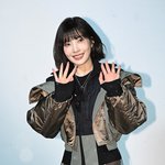 [포토] 크러쉬 레드<b>벨벳</b> '첫눈도 녹일 햇살 조이'