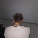 “콘서트까지 15일”…조이 크러쉬, 낮은 <b>뒷모습</b>→긴장과 설렘의 겨울...