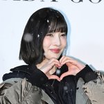 크러쉬 레드벨벳 조이, 행복한 하트 [포토엔<b>HD</b>]