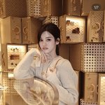 ‘유병재‘ 안유정, 명품 L사 가방 다 살 <b>기세</b>…고급美로 찍어누르기