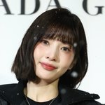 [포토]크러쉬 조이 '첫 눈 <b>처럼</b> 예뻐'