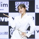 진 "완전체 활동 <b>NO</b>, 욕심이다"..내년 결혼 암시 [스타이슈]