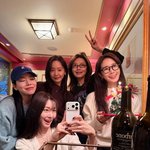 써니 있는데 태연·서현은? 소녀시대, 유리 생일 축하 파티 "HBD"