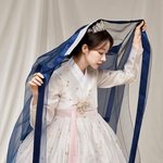 한그루, 다양한 한복 스타일 완벽 소화…<b>압도</b>적 분위기 발산