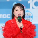 박나래, 갑질 논란 이어 <b>불법</b> 의료 의혹까지…“법적문제 없다”